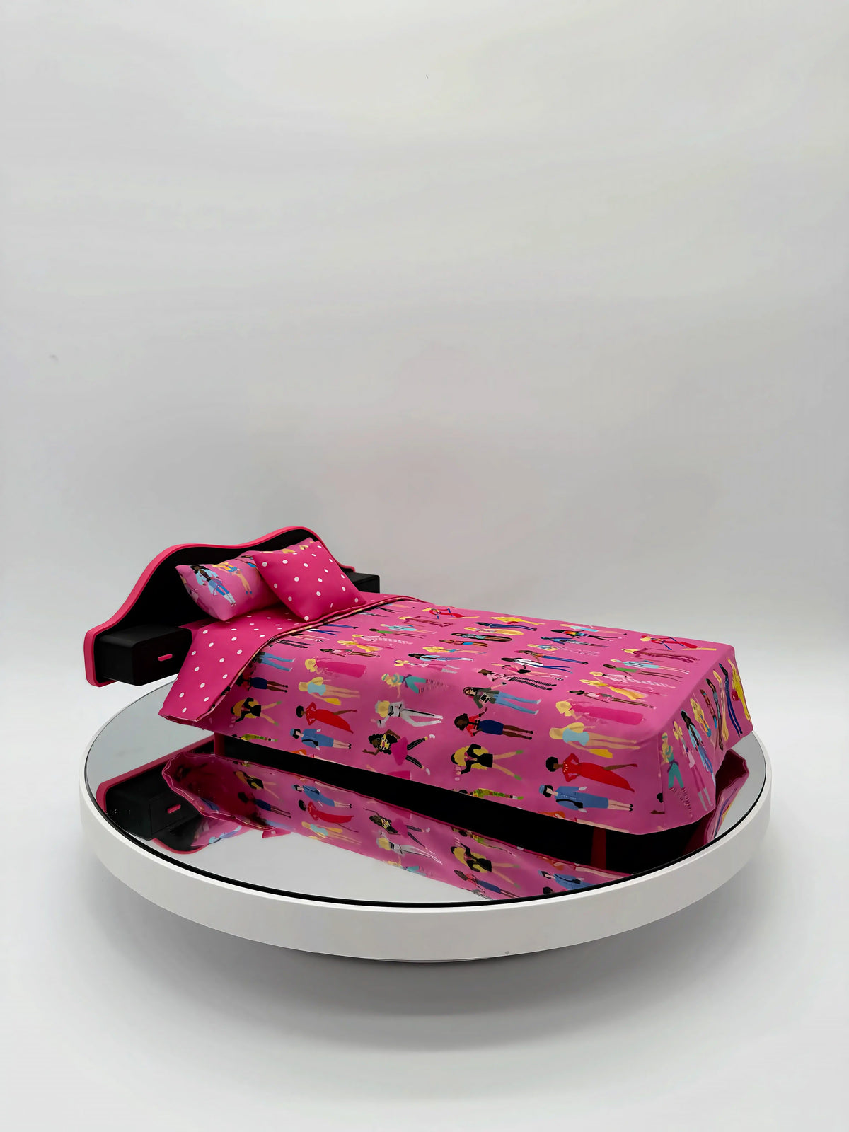 Bed_BlackSparkle_HotPink_PinkFashionGirl